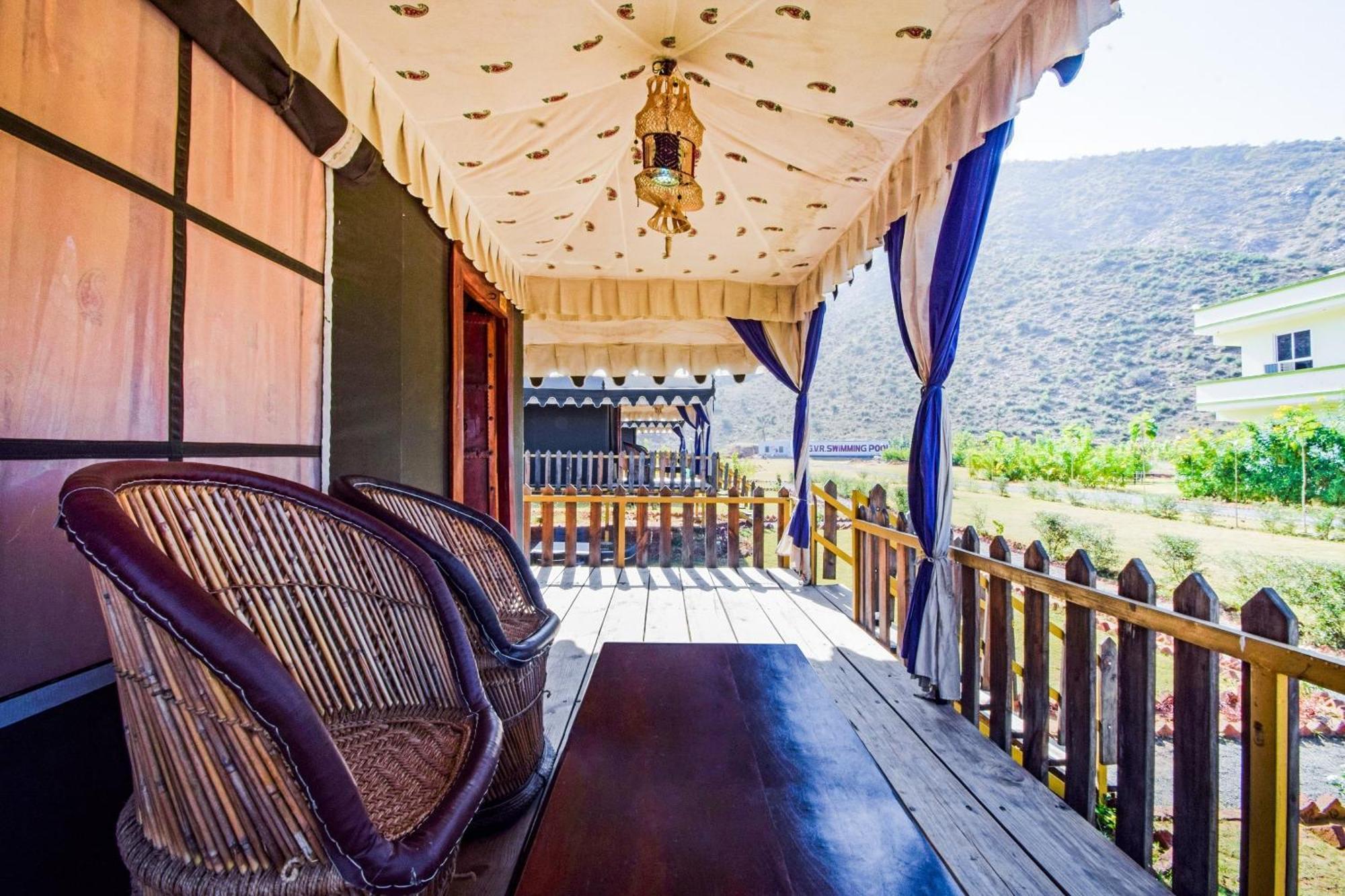 Hotel O Green Valley Resort พุชการ์ ภายนอก รูปภาพ